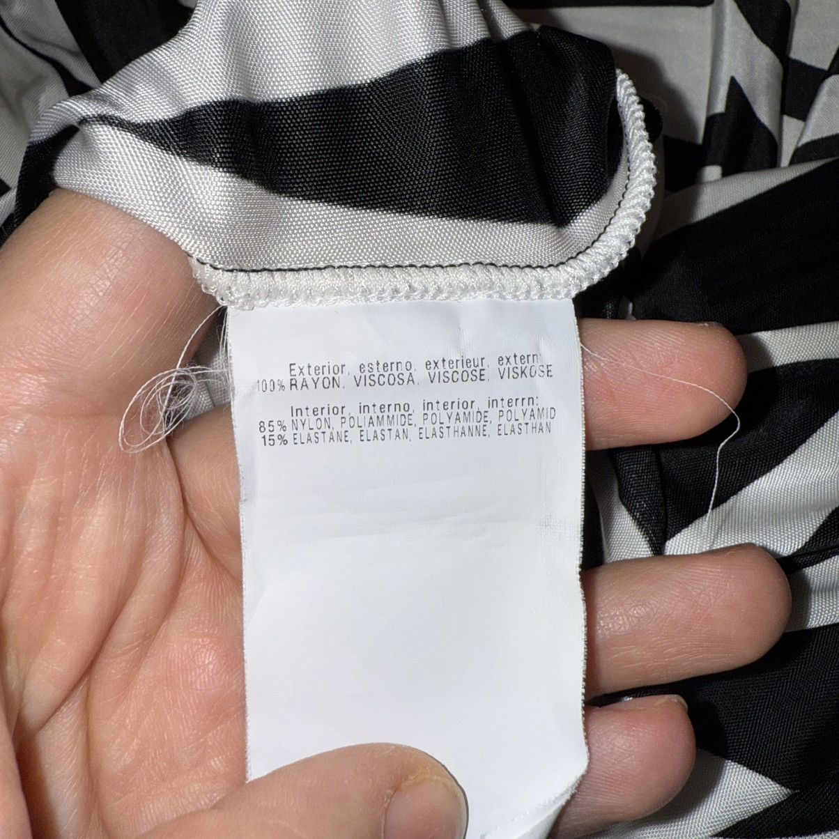 Missoni MISSONI MARE BLACK & WHITE LOGO GRAPHIC PANTS Size 32" / US 10 / IT 46 - 9 Thumbnail