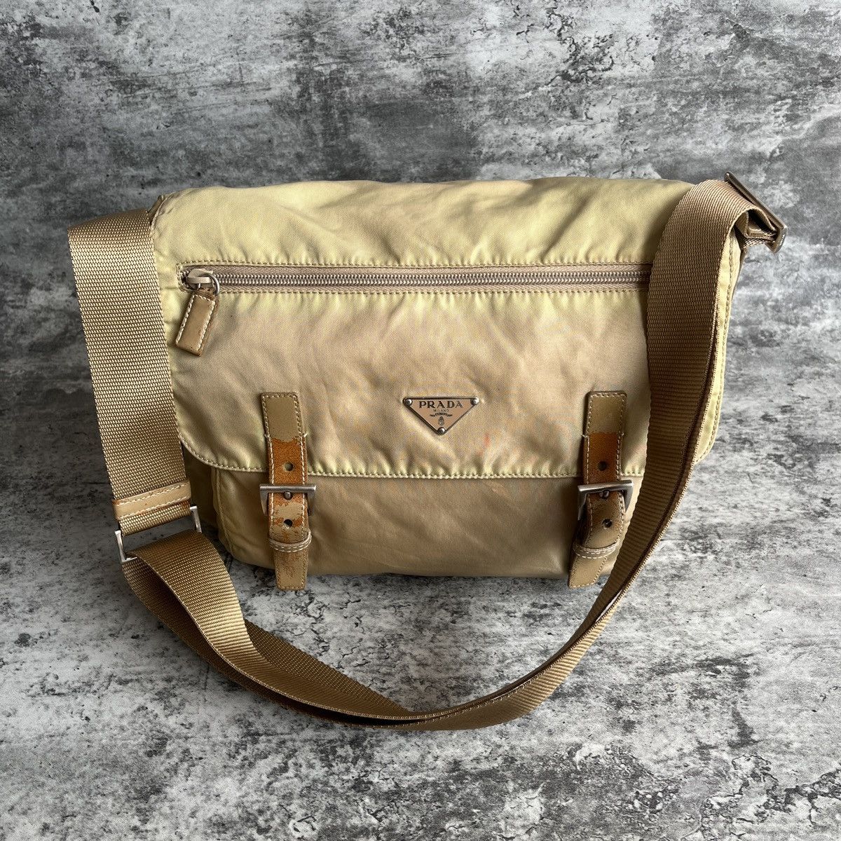Prada Vintage Prada Nylon Beige Messenger Bag Size ONE SIZE - 3 Thumbnail