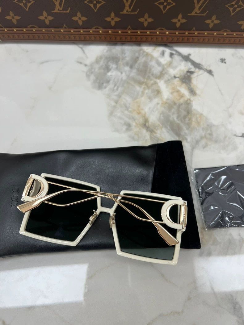 Dior Logo Oversized Sunglasses Montaigne Model-2506