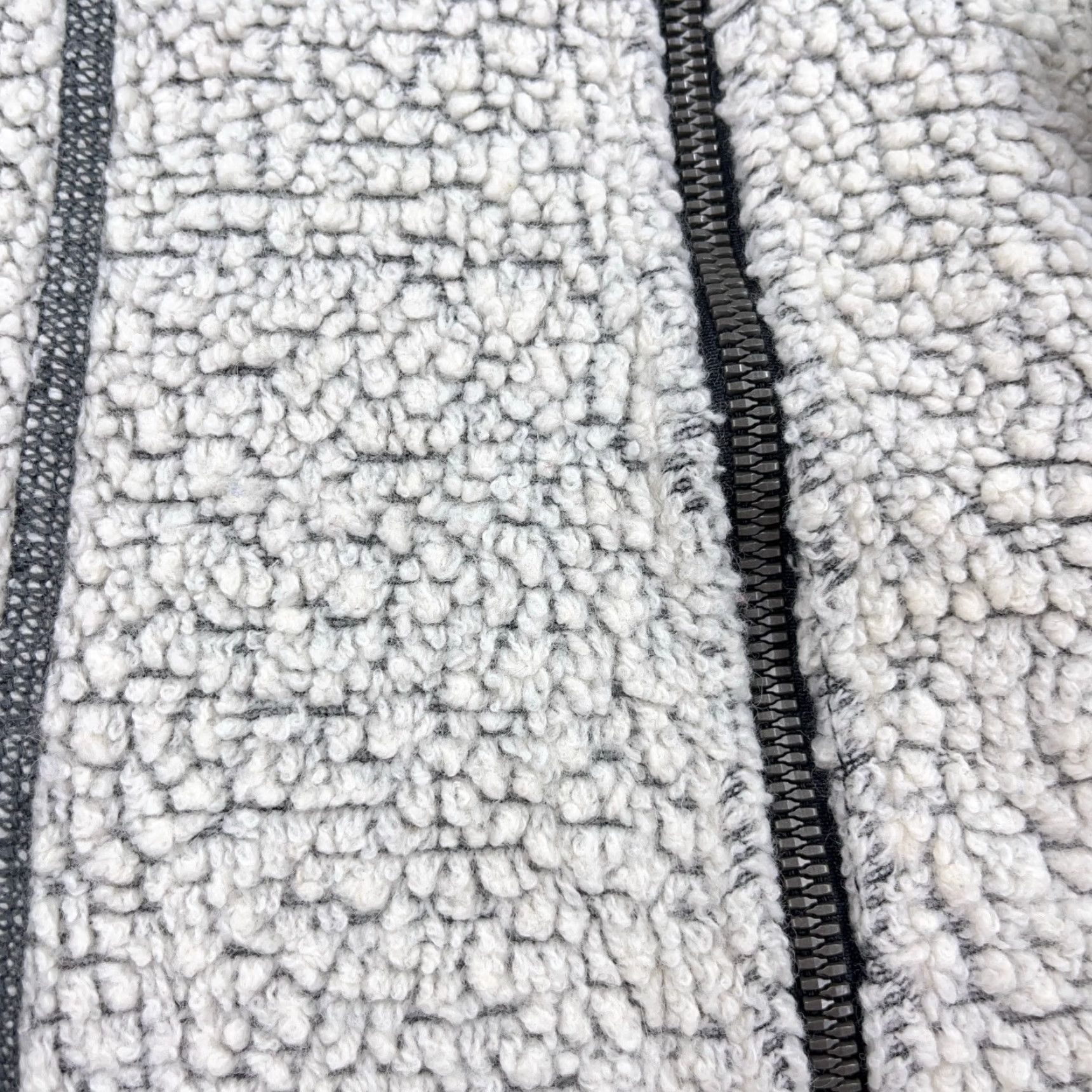 Vintage Kuhl Jacket Women Small Cream Gray Kozet Sherpa Wool Blend Full Zip Fleece Hike Size S / US 4 / IT 40 - 5 Thumbnail