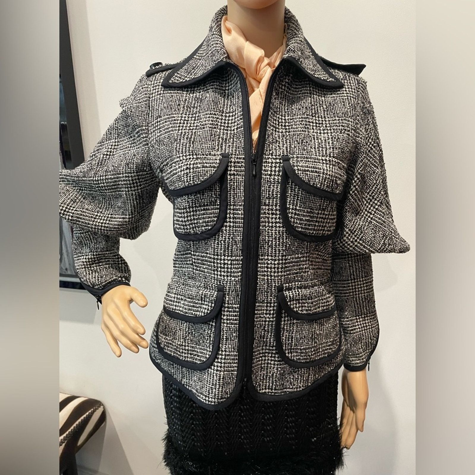 Anne Fontaine black & white tweed women’s jacket size 40