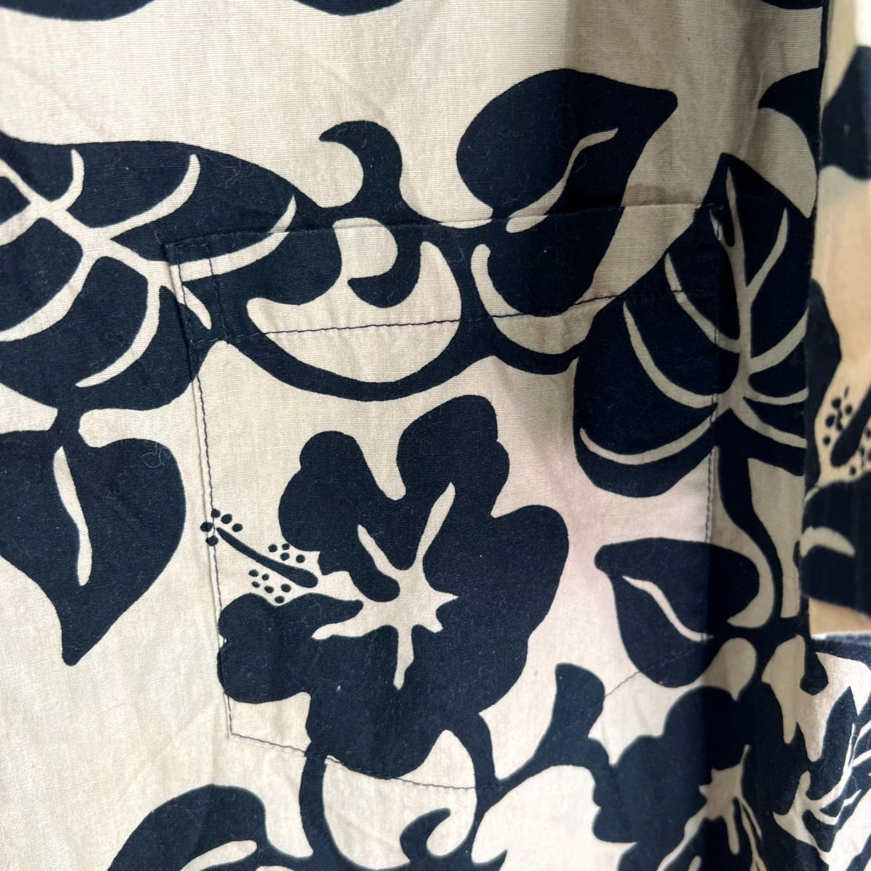 Vintage VINTAGE Island Apparel Floral Button-Up Shirt Mens XL Ivory Cotton Collared Short Sleeve Casual Size US XL / EU 56 / 4 - 7 Thumbnail