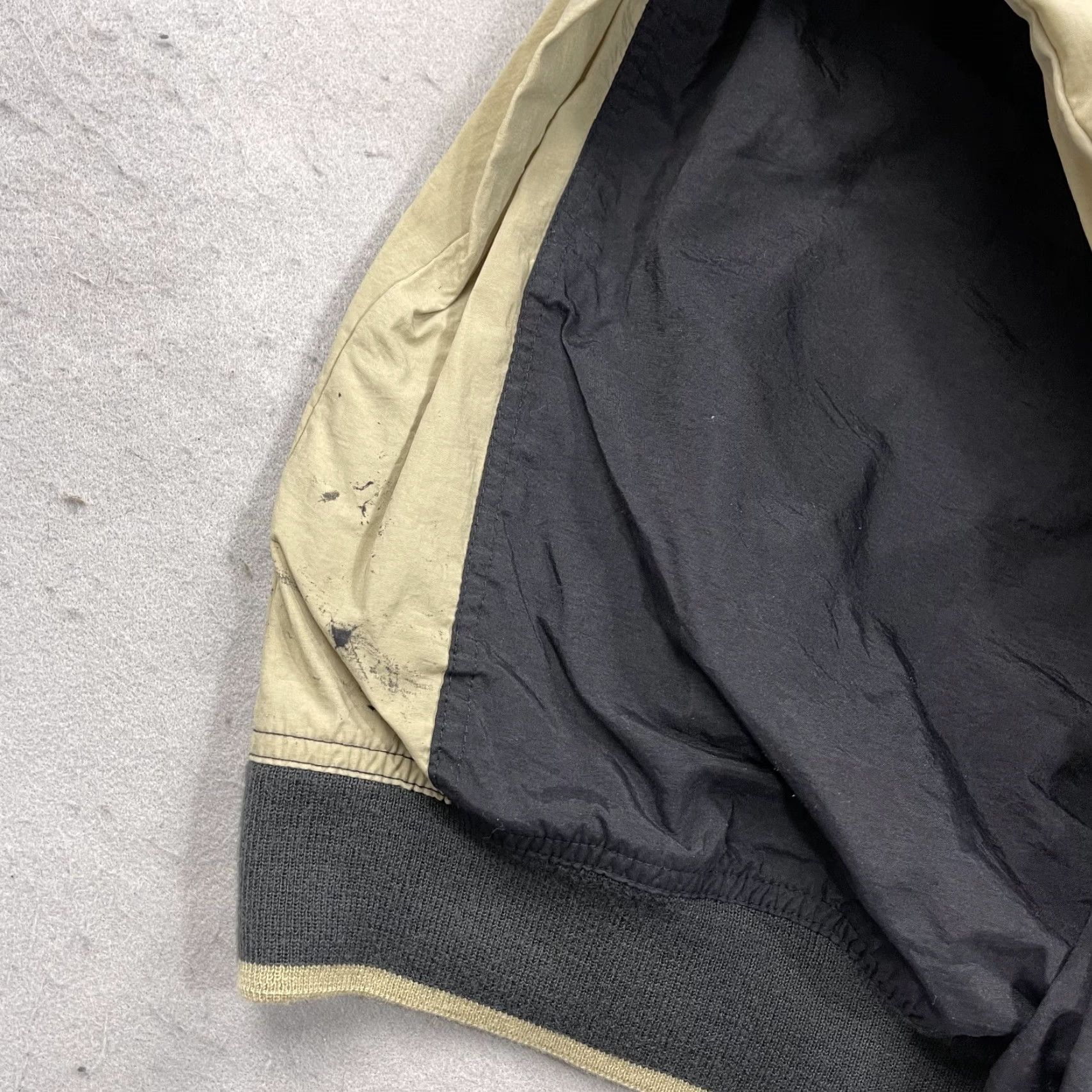 Alife VINTAGE Greg Norman Golf Jacket Mens XL Black Shark Attack Windbreaker Size US XL / EU 56 / 4 - 4 Thumbnail