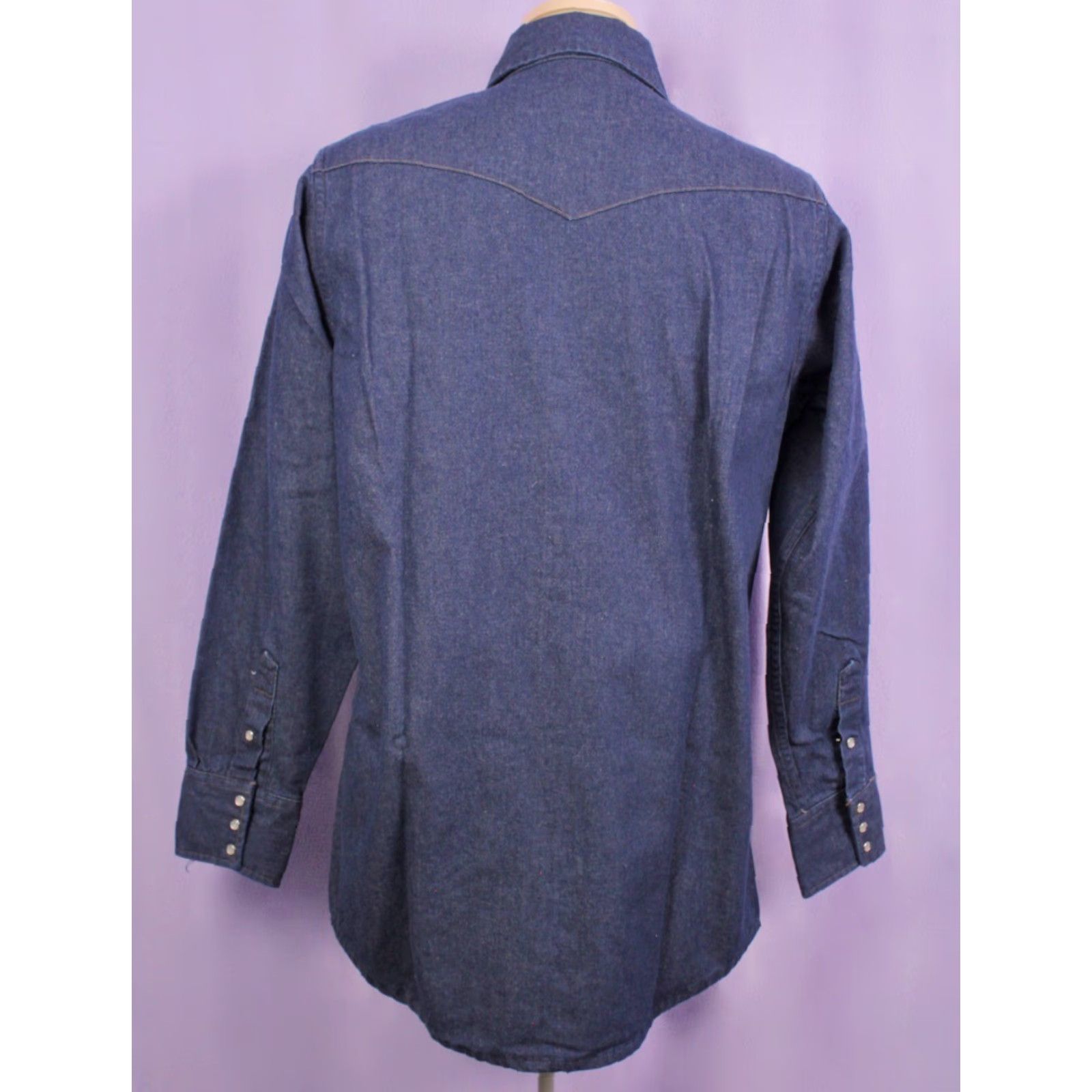 Carhartt VINTAGE Carhartt Men's Western Denim Shirt 90s Size 16x36 Blue Denim 1990s Pearl Snap Mens Size US L / EU 52-54 / 3 - 2 Thumbnail