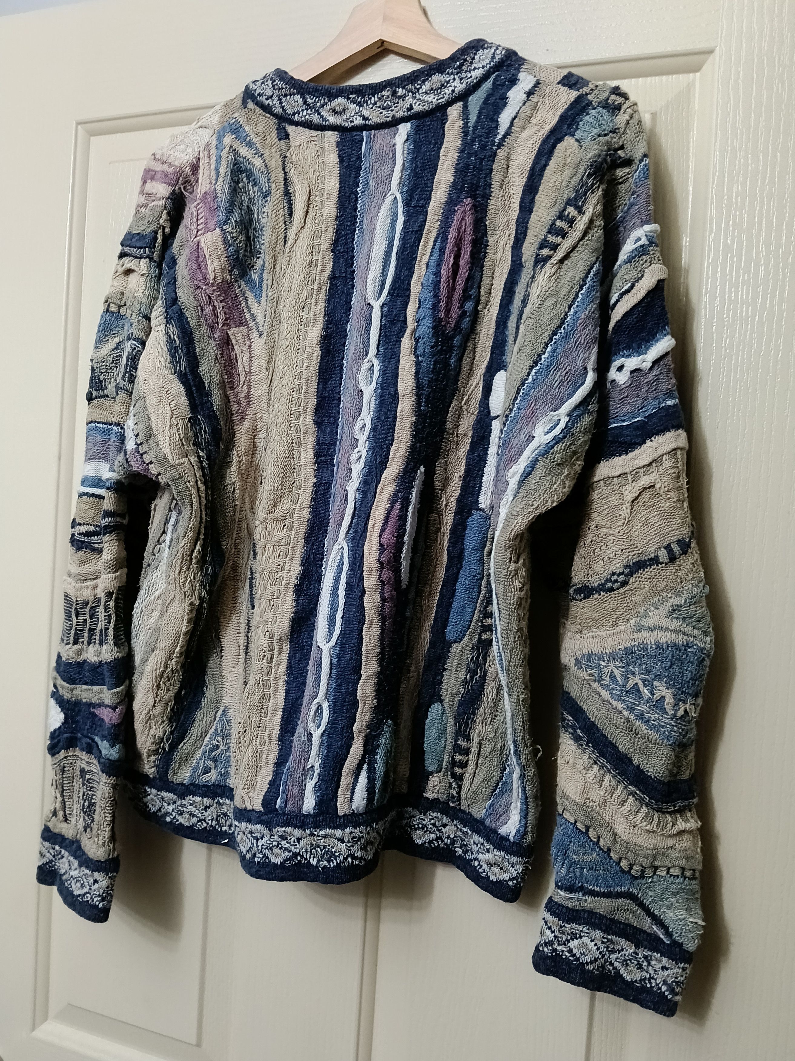 Coogi Coogi Crewneck Sweater Size US S / EU 44-46 / 1 - 2 Thumbnail
