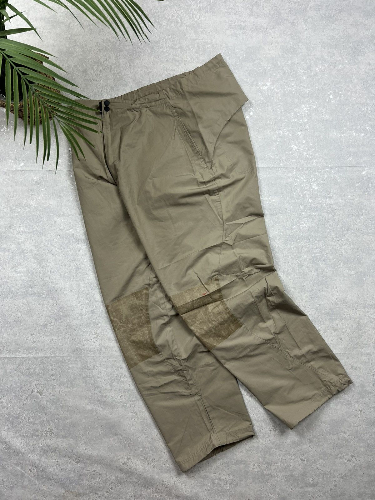 Nike 90s Nike Swoosh Vintage Y2K Gorpcore Baggy Retro Pants Size US 34 / EU 50 - 2 Thumbnail