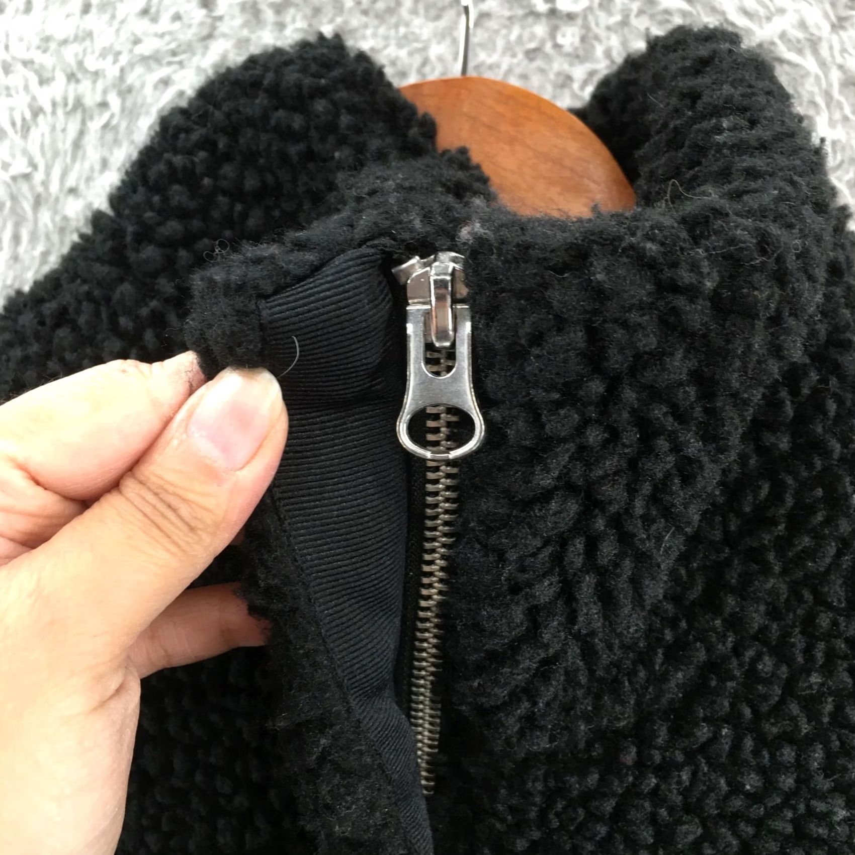 H&M H&M Fleece Zip Up Sweater Womens M Black Mock Neck Dolman Long Sleeve Size M / US 6-8 / IT 42-44 - 4 Thumbnail