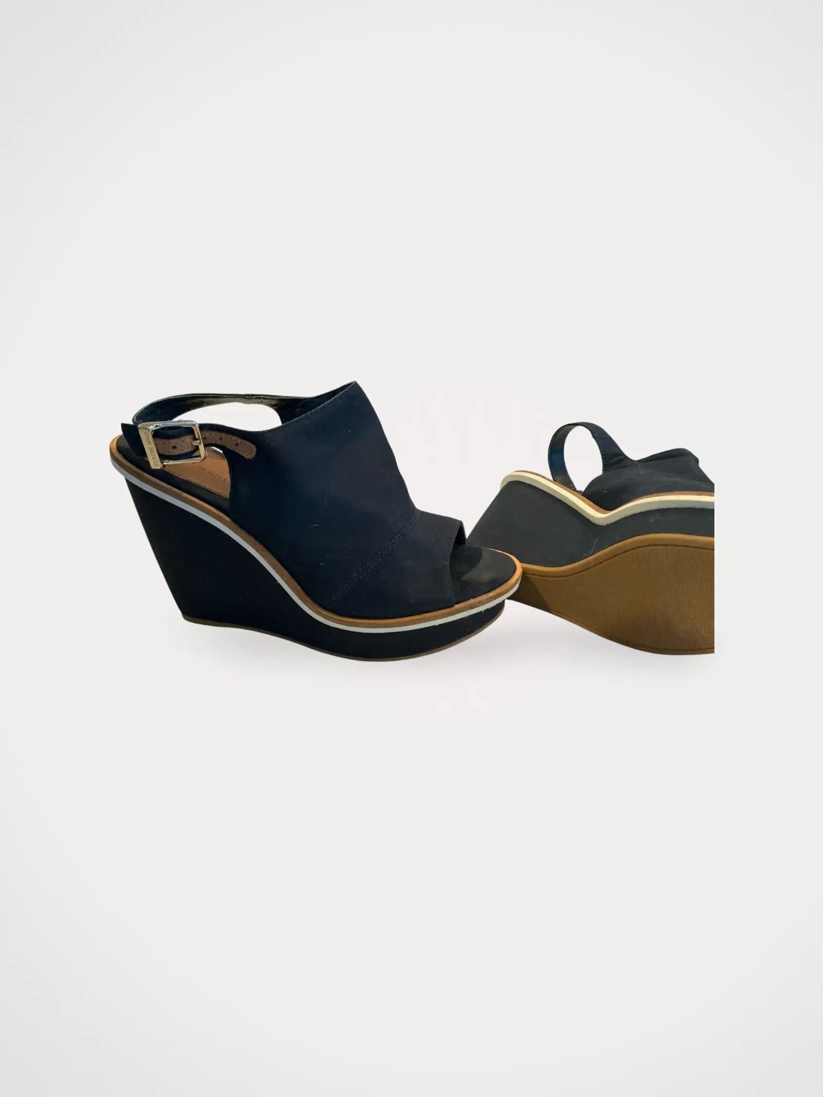 Tommy Hilfiger Tommy Hilfiger Shoes Size US 10 / IT 40 - 1 Thumbnail