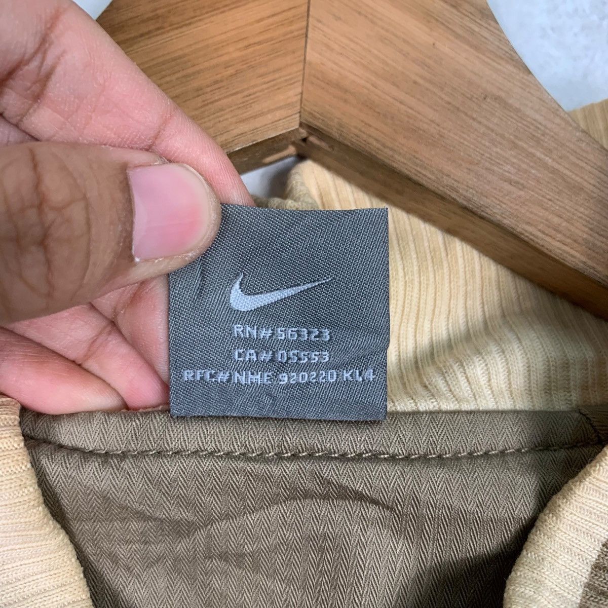 Nike NIKE Embroidery Small Logo Youth Bomber Jacket #0266-C12 Size US L / EU 52-54 / 3 - 19 Thumbnail