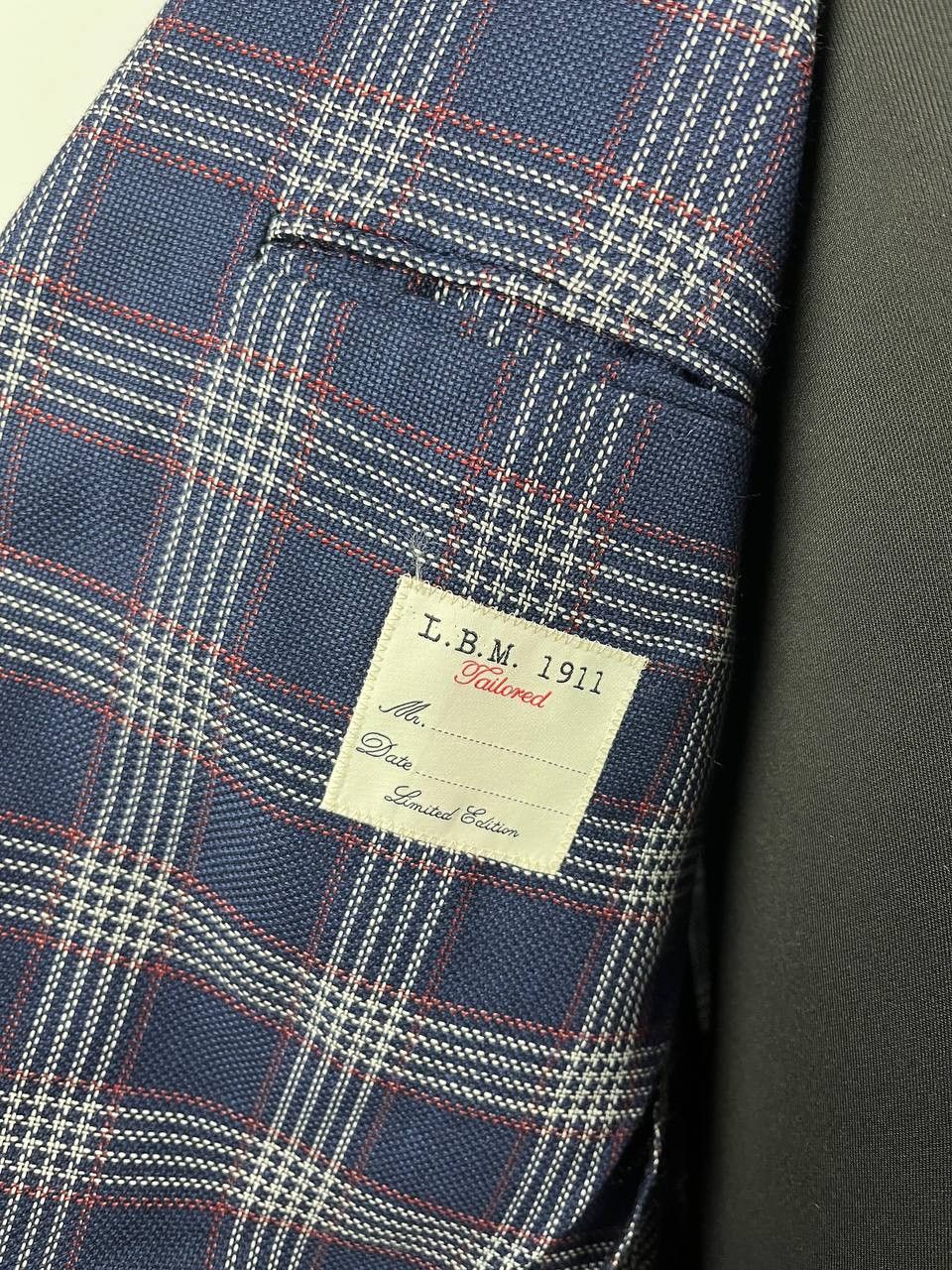 L.B.M. 1911 L.B.M. 1911 Tailored Limited Edition Blue Plaid Blazer Size 42S - 9 Thumbnail