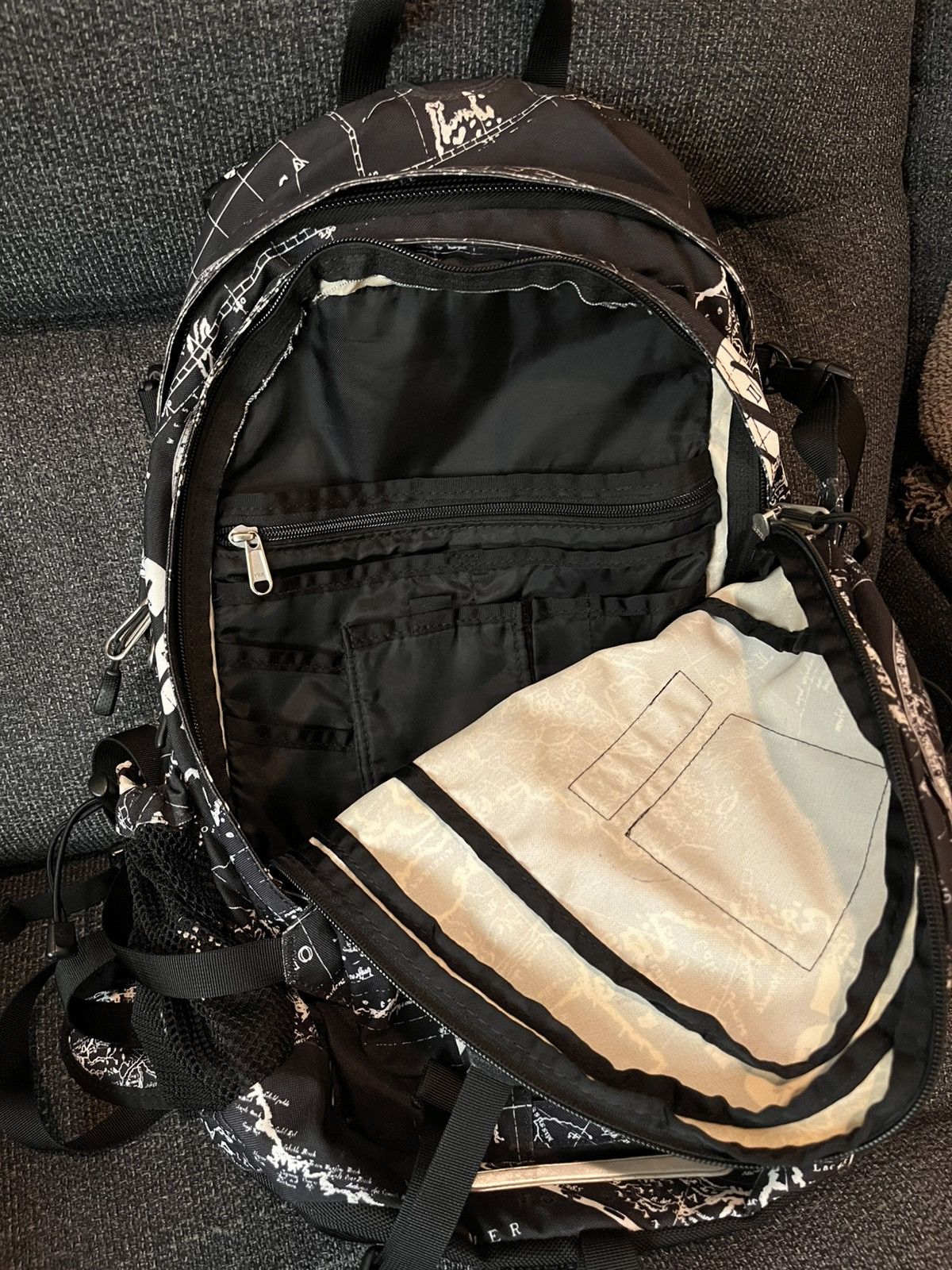 stokke cot for sale Sleepi Bed V3 Bugaboo Camaleon Cubre Capazo x_snowboard_accessories it helps baby feel Colour:Moon Black Plus (Mesh Fabric for Airflow)