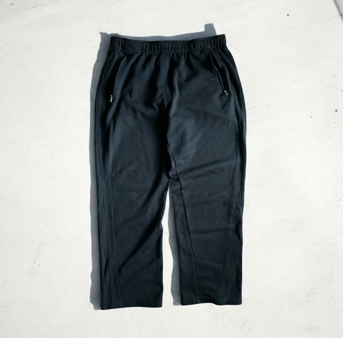 Nike × Vintage Vintage Nike Black Sweatpants swoosh Size US 34 / EU 50 - 1 Thumbnail