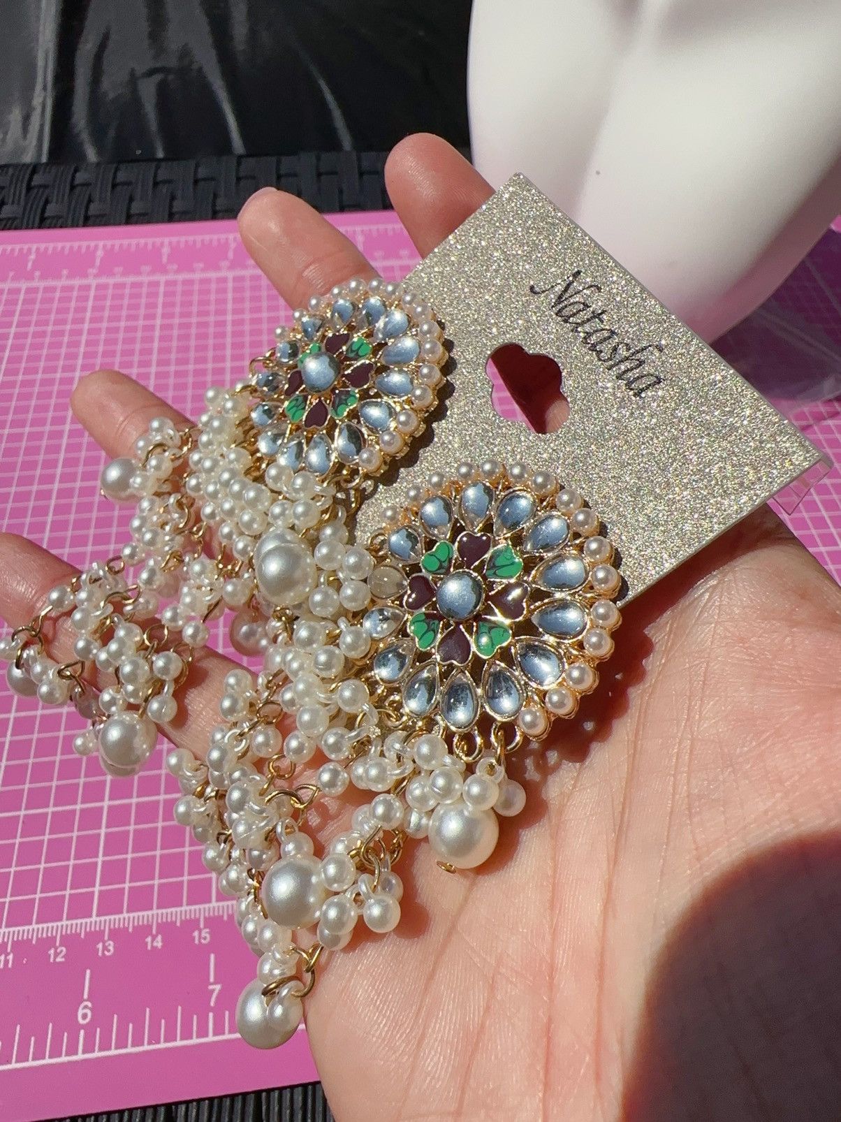 Designer Natasha gold tone green heart tear drop crystal pave circle Size ONE SIZE - 3 Thumbnail