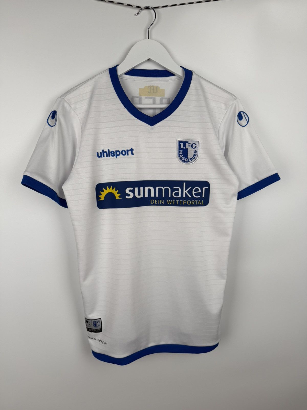 Other Uhlsport 1.FC Magdeburg football jersey Size US S / EU 44-46 / 1 - 1 Thumbnail