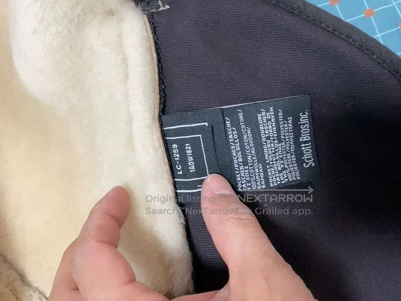 Schott Schott Fur is integrated Size US M / EU 48-50 / 2 - 3 Thumbnail