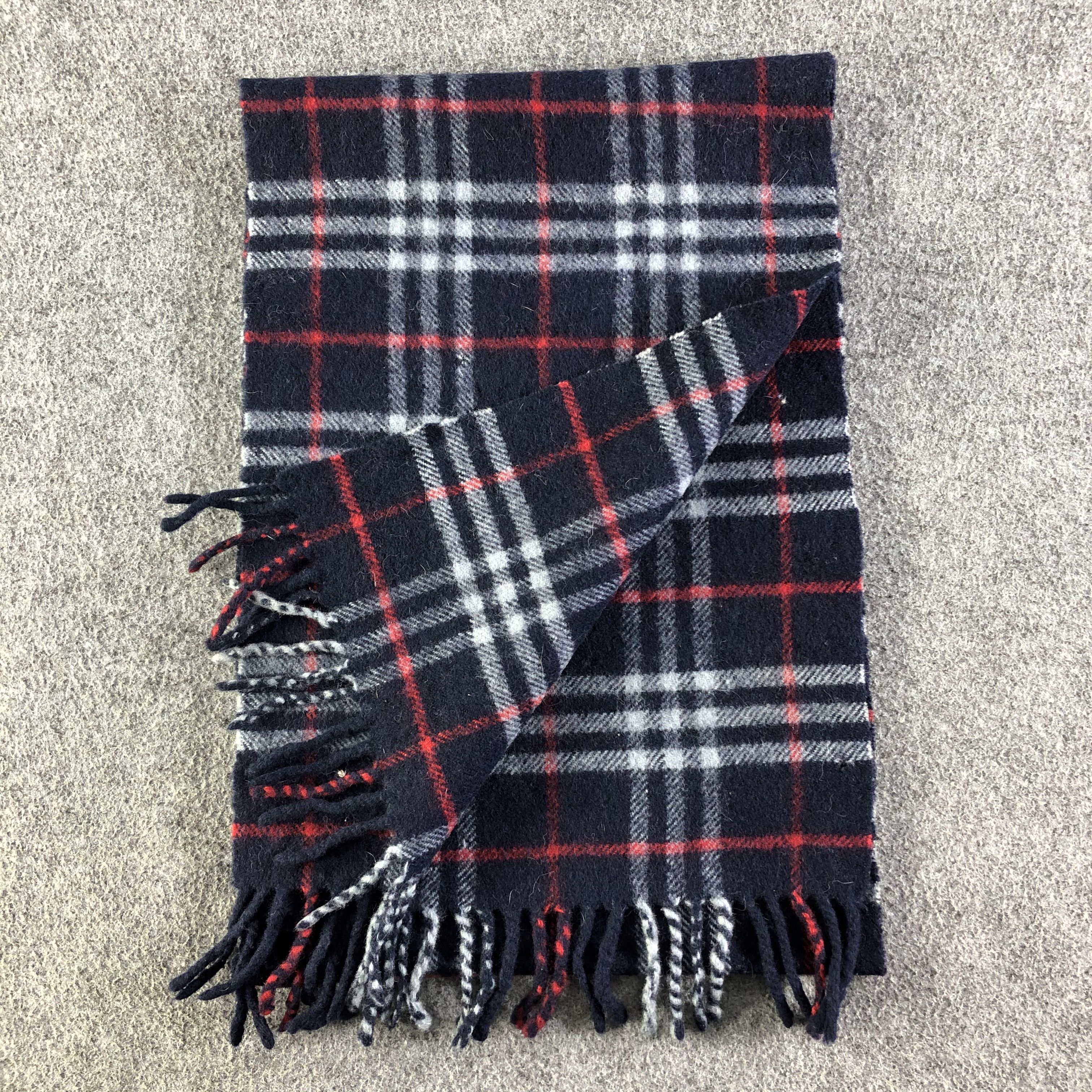 Burberry Burberry Scarf / Muffler / Neckwear P310 Size ONE SIZE - 12 Thumbnail
