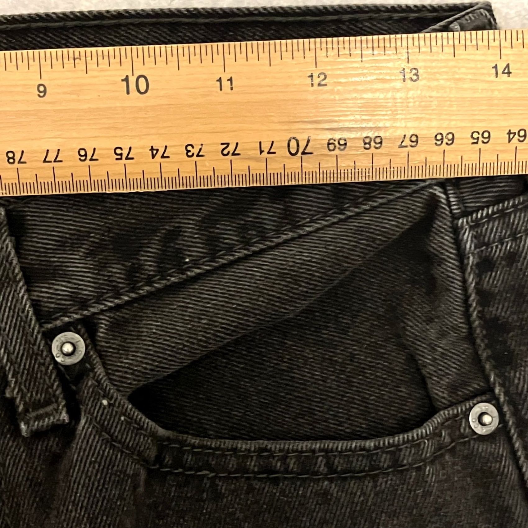 Levi's VINTAGE Levis 505 Jeans Mens 28W 28L Black Denim Regular Straight Fit Red Tab Size US 28 / EU 44 - 7 Thumbnail