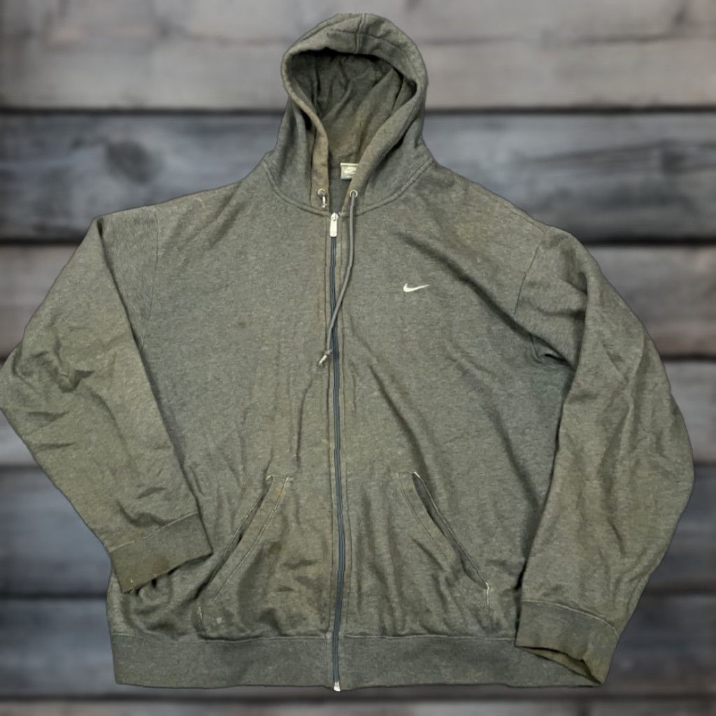 Nike VINTAGE Distressed Nike Sportswear Gray Full Zip Hoodie Sweatshirt Mens 2XL Heavyweight Cotton Blend - 90s Retro Graphic Print Size US XXL / EU 58 / 5 - 1 Thumbnail