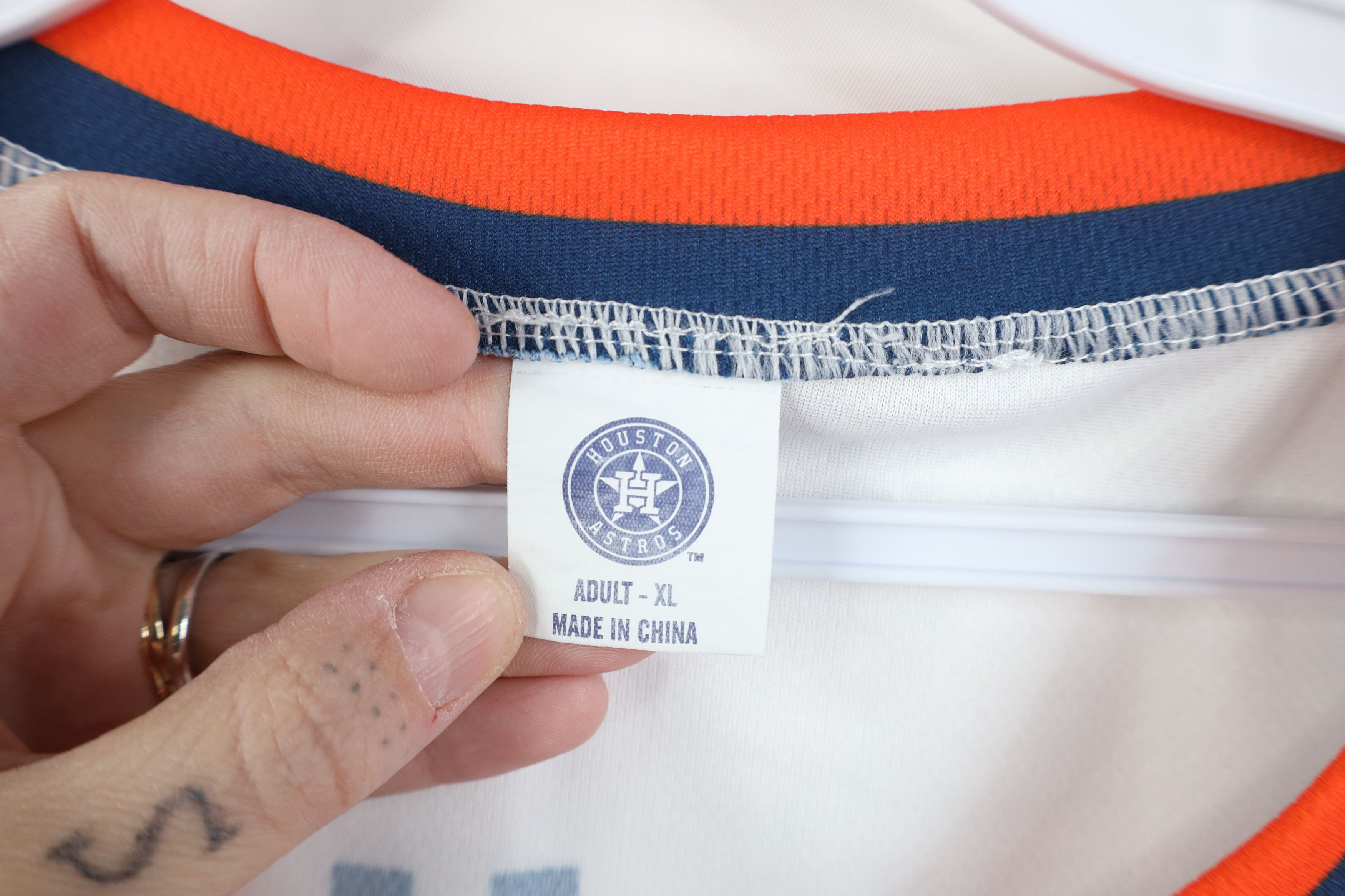 Vintage Retro MLB Houston Astros Baseball Jersey T-Shirt Striped #27 Size US XL / EU 56 / 4 - 8 Thumbnail