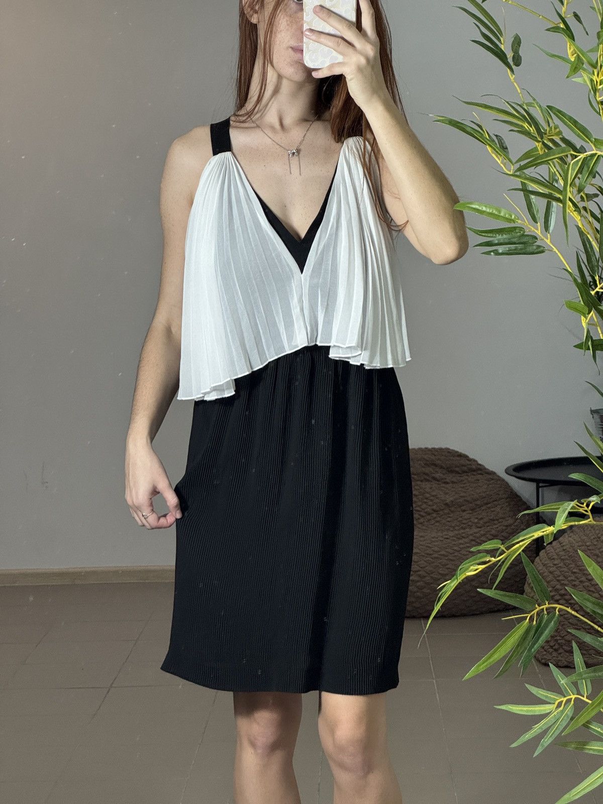 Sandro VINTAGE SANDRO PLEATED 2000s DRESS Size M / US 6-8 / IT 42-44 - 2 Thumbnail