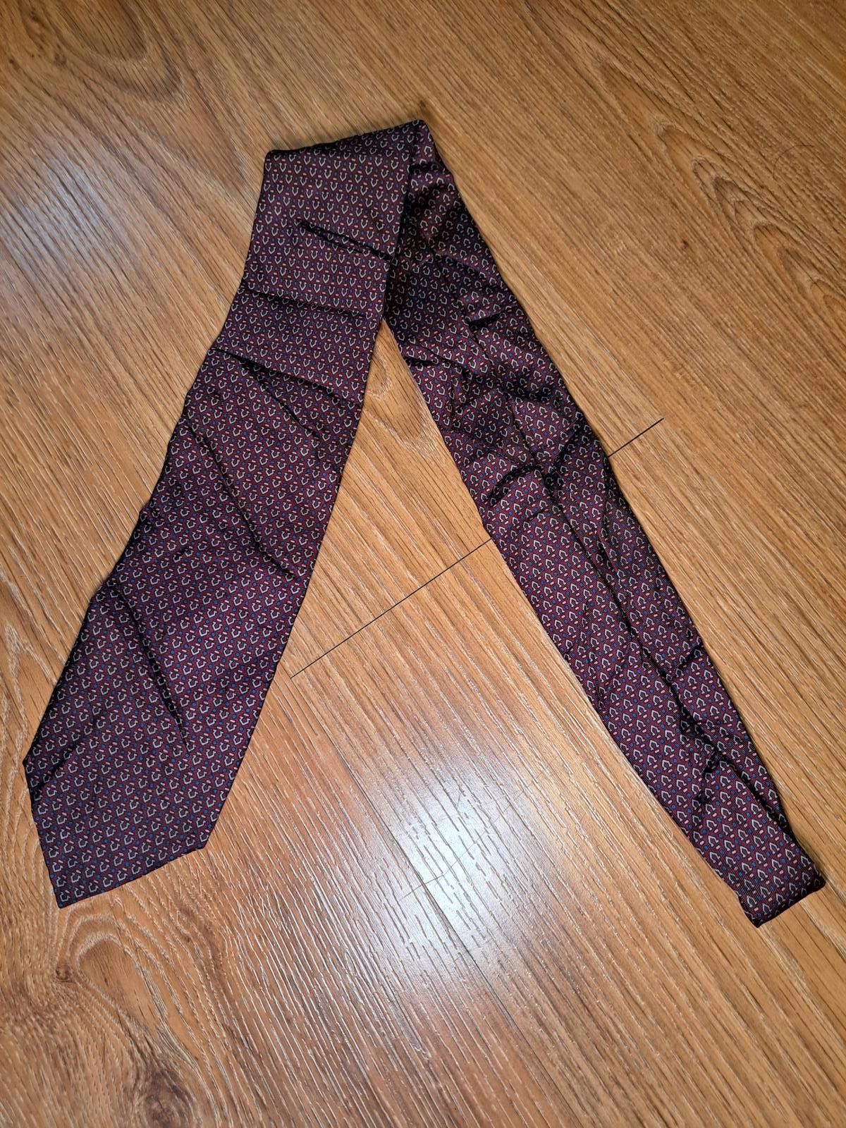 Pierre Balmain Pierre Balmain 100% Silk Tie Burgundy Handmade in Italy Size ONE SIZE - 4 Thumbnail