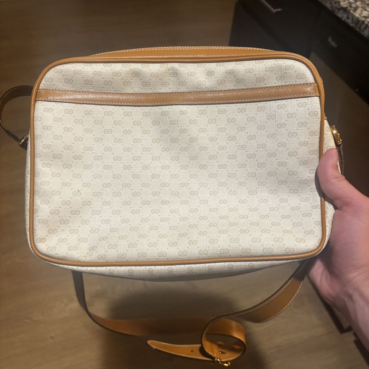 Gucci Gucci Monogram Cross Body Bag Leather Strap Gold / White Size ONE SIZE - 2 Thumbnail