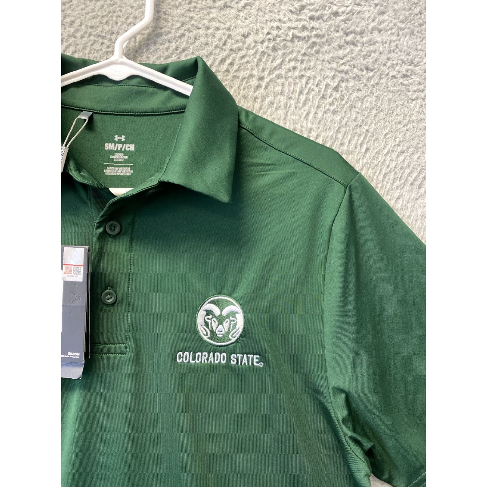 Under Armour Under Armour golf shirt Green Polo Colorado State Rams NWT Small /115-47 Size US S / EU 44-46 / 1 - 2 Thumbnail