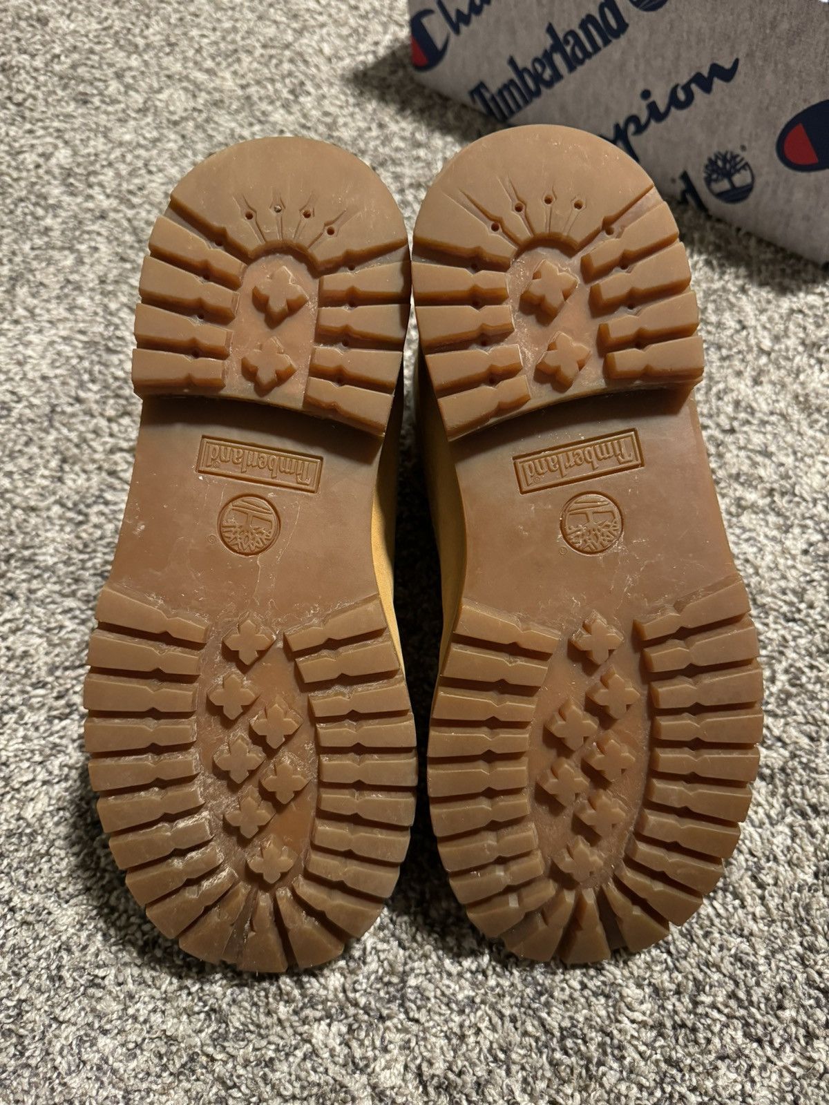 Champion × Timberland Timberland x Champion Shearling Boot Size US 6.5 / EU 39-40 - 4 Thumbnail