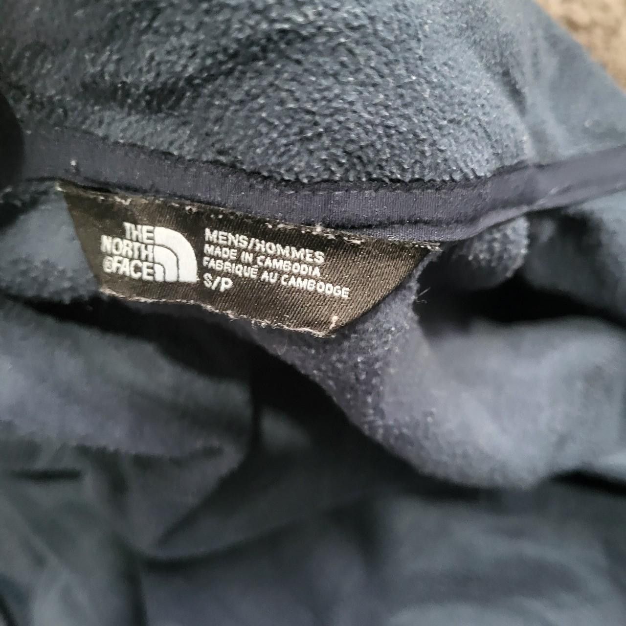 The North Face The North Face Men's Navy and Blue Jacket - Size S Size US S / EU 44-46 / 1 - 5 Thumbnail