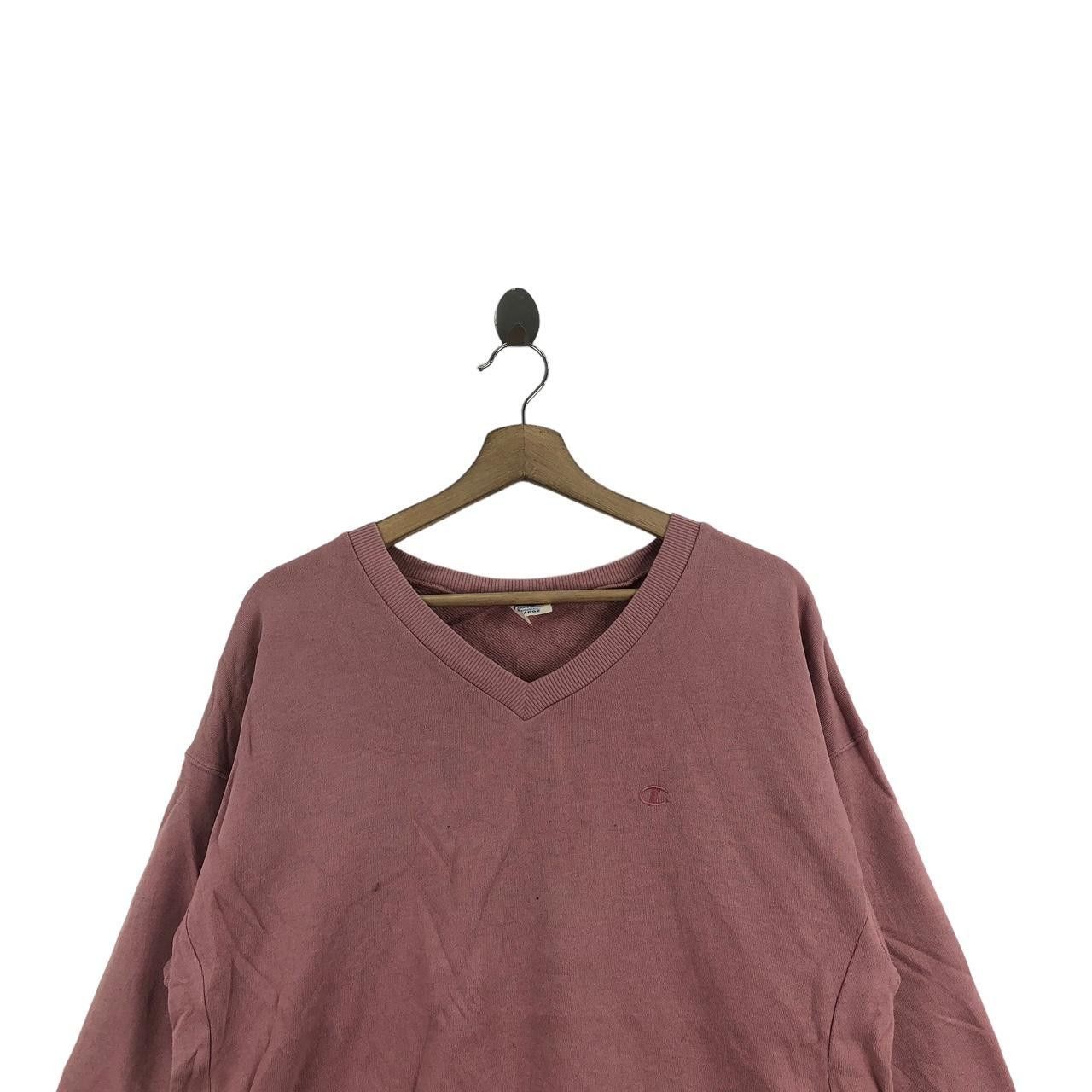 Champion Vintage CHAMPION PRODUCTS Athletic Apparel V-Neck Sweatshirt Size L / US 10 / IT 46 - 3 Thumbnail