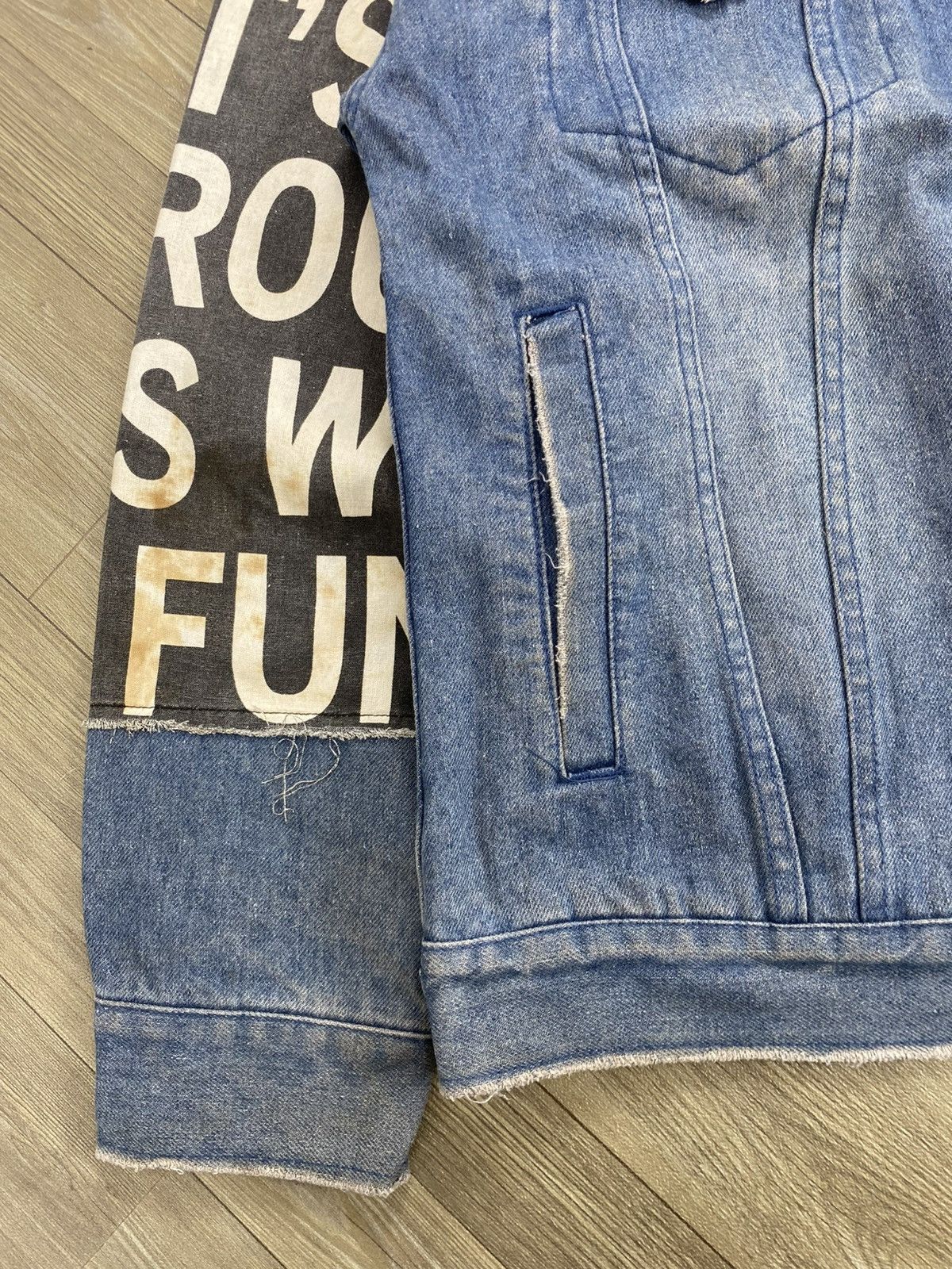 If Six Was Nine Vintage Jungle Storm Distressed Patch Punk Lgb Denim Jacket Size US XL / EU 56 / 4 - 10 Thumbnail