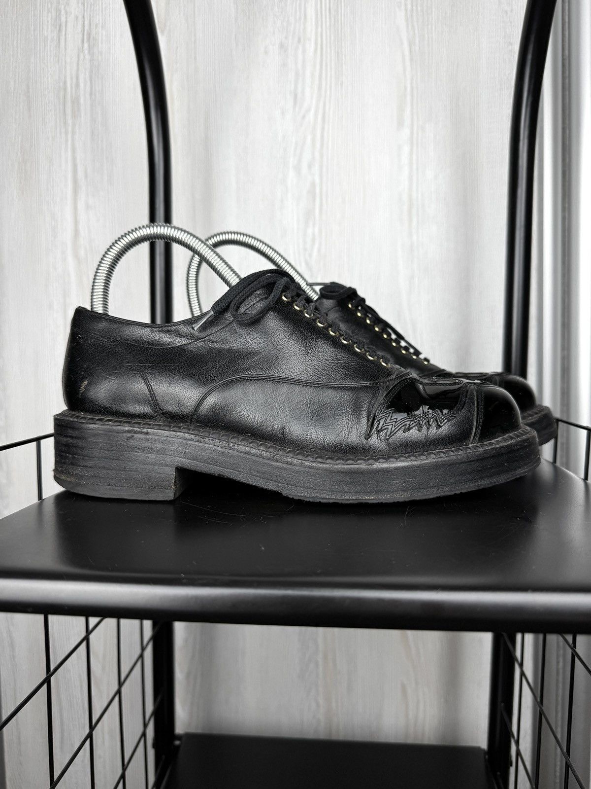 Chanel CHANEL 'CC' Logo Utah Eagle Oxford Vintage Shoes size 39C Size US 8 / IT 38 - 5 Thumbnail