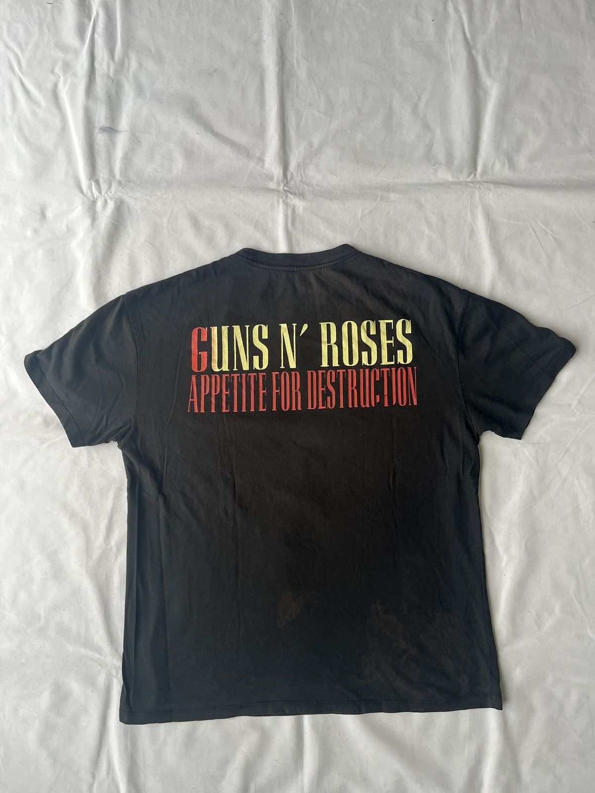 Band Tees VTG ©️ 2016 Guns N Roses Appetite For Destruction Tees Size US XL / EU 56 / 4 - 3 Thumbnail