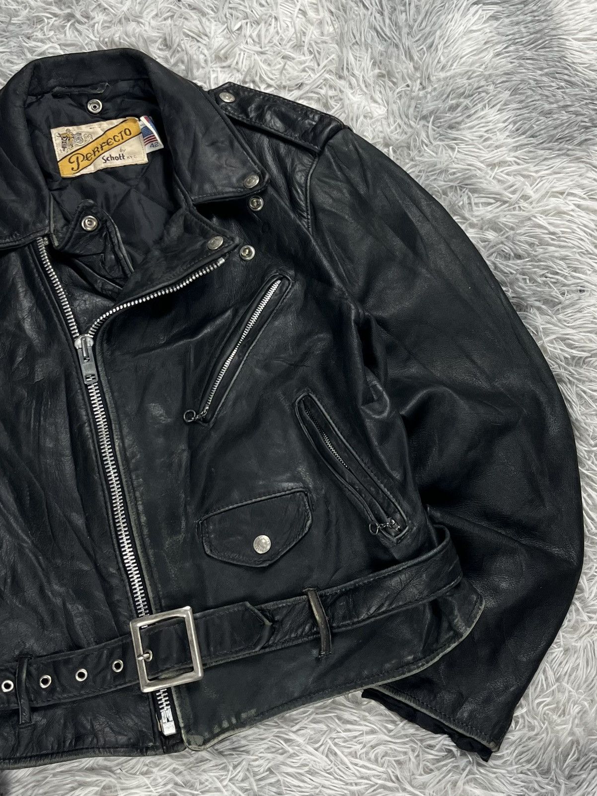 Schott Vintage Schott NYC Perfecto Leather Jacket Size 42 Size US L / EU 52-54 / 3 - 5 Thumbnail