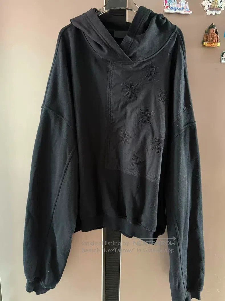 Haider Ackermann Haider Ackermann Black Hooded Sweatshirt with Star Embroid Size US XS / EU 42 / 0 - 1 Thumbnail