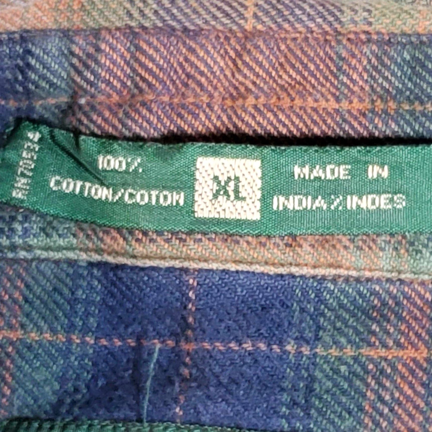 Orvis VINTAGE Orvis Shirt Mens XL Flannel Plaid Fishing Hunting Cabin Button Down Size US XL / EU 56 / 4 - 3 Thumbnail
