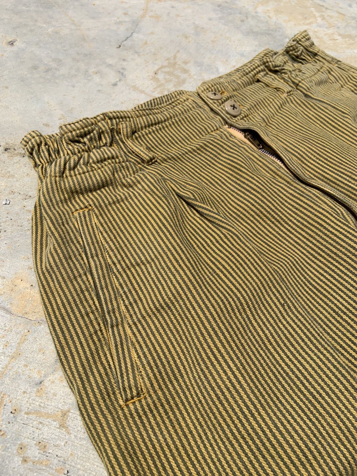 Japanese Brand × Vintage Vintage Elvis Japan Stripe Yellow Double Button Pants Size US 32 / EU 48 - 3 Thumbnail