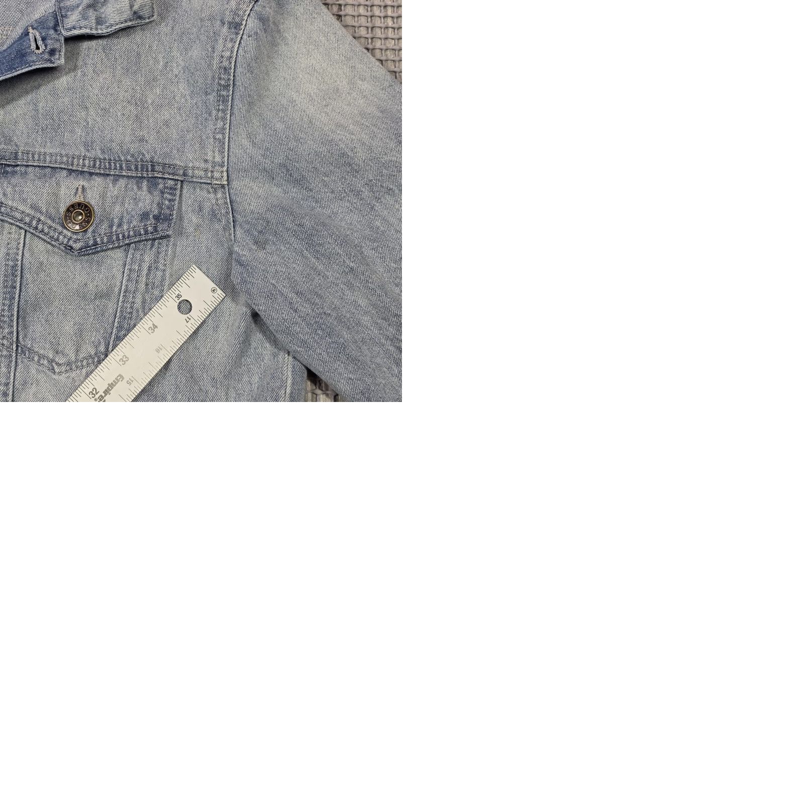 Guess GUESS Trucker Jacket Mens S Blue Denim Distressed Fade Cotton Jacket, 90s y2k, Los Angeles, Jean, Button, Logo, Embroidered, Pockets, Casual Menswear Size US 29 - 10 Thumbnail