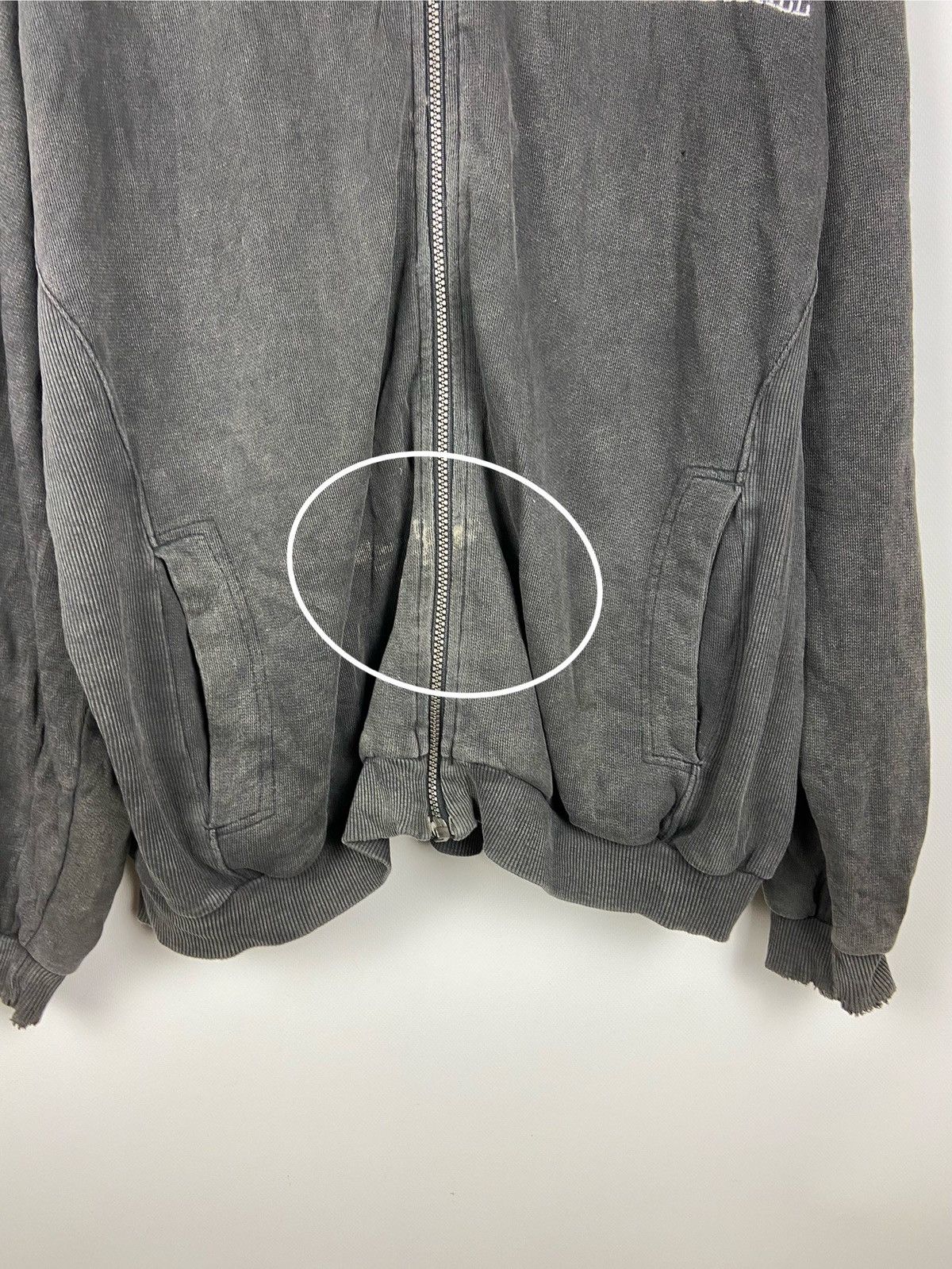 Nike × Vintage Vintage 90 s Nike Force Basketball Zip Hoodie Hooded Faded Size US L / EU 52-54 / 3 - 7 Thumbnail