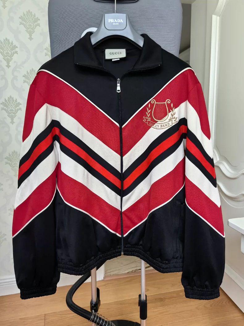 Gucci Gucci Red, white and black organ embroidered jacket 2502-Ne Size US M / EU 48-50 / 2 - 1 Thumbnail