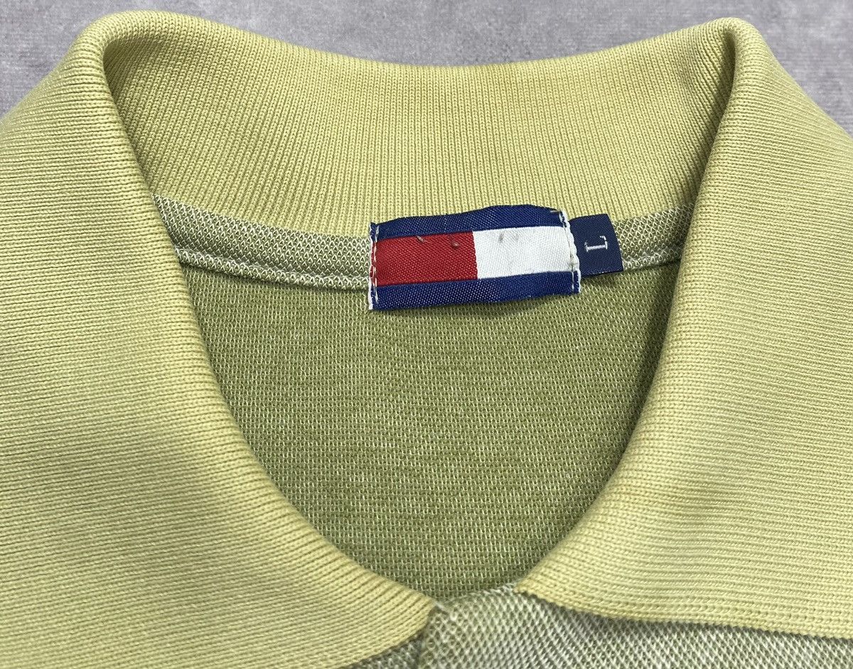 Tommy Hilfiger 90’s Vintage Tommy Hilfiger Front Pocket Flag Logo Polo Size US L / EU 52-54 / 3 - 3 Thumbnail