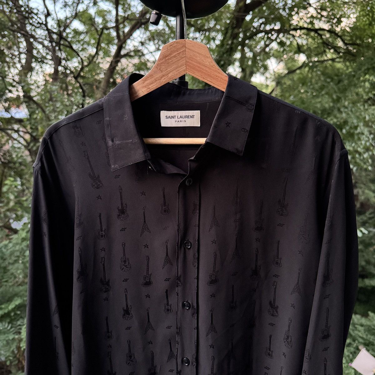 Saint Laurent Paris Saint Laurent Paris FW15 Hedi Slimane Silk Guitar Shirt Size US XL / EU 56 / 4 - 2 Thumbnail