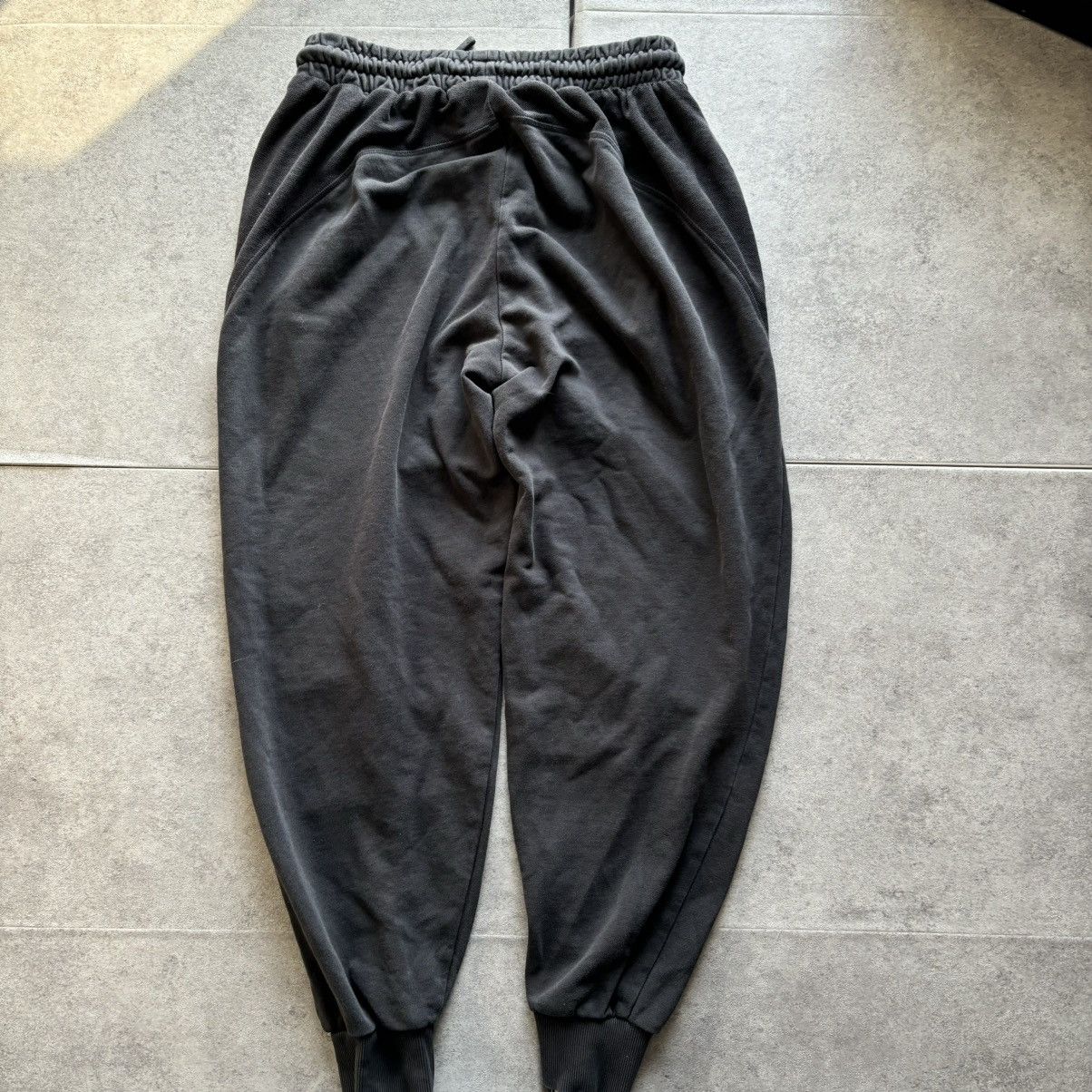 Gymshark Black gymshark crest oversized baggy joggers Size US 30 / EU 46 - 6 Thumbnail
