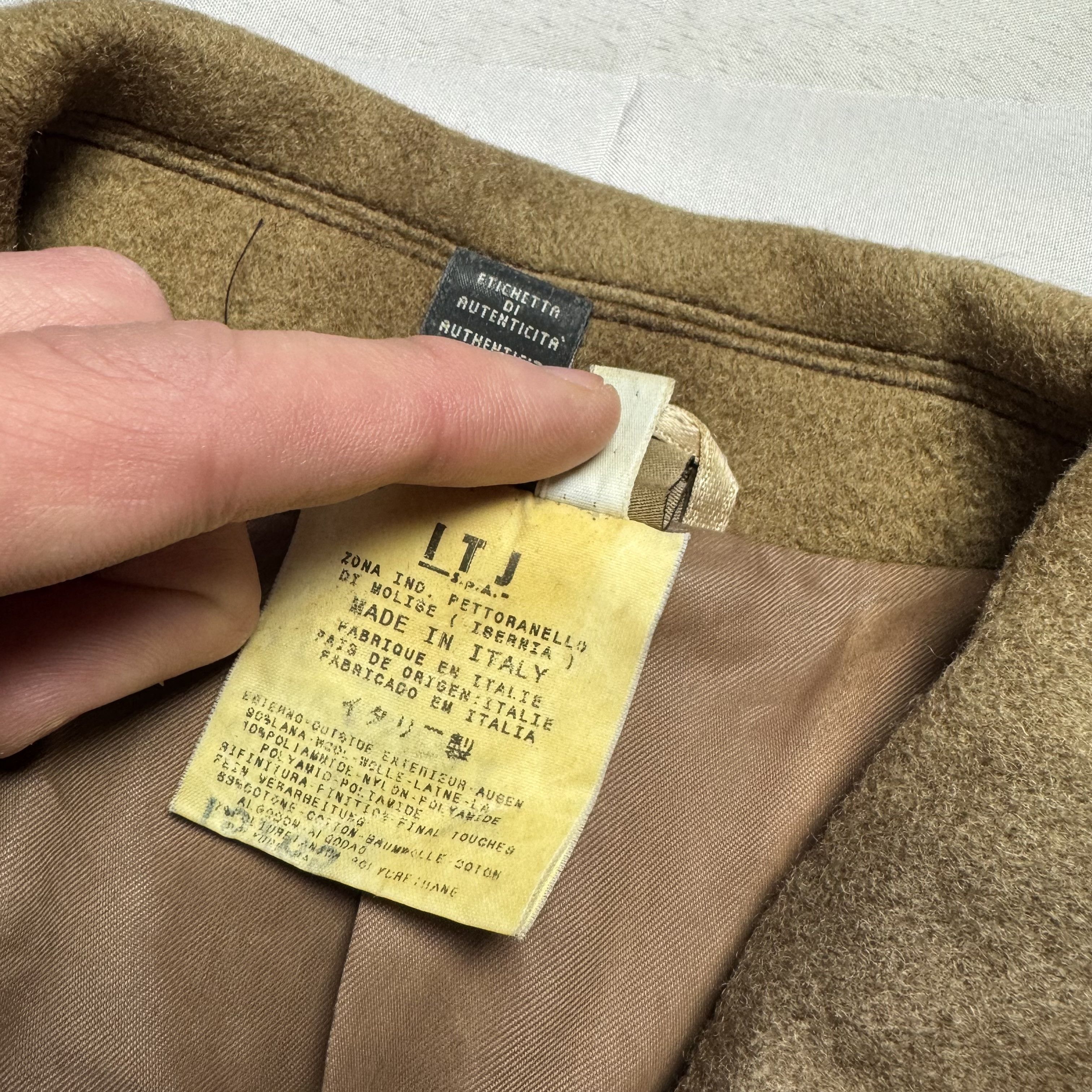 Gianfranco Ferre Vintage Gianfranco Ferre Blazer 28/42 Like New Size M / US 6-8 / IT 42-44 - 3 Thumbnail