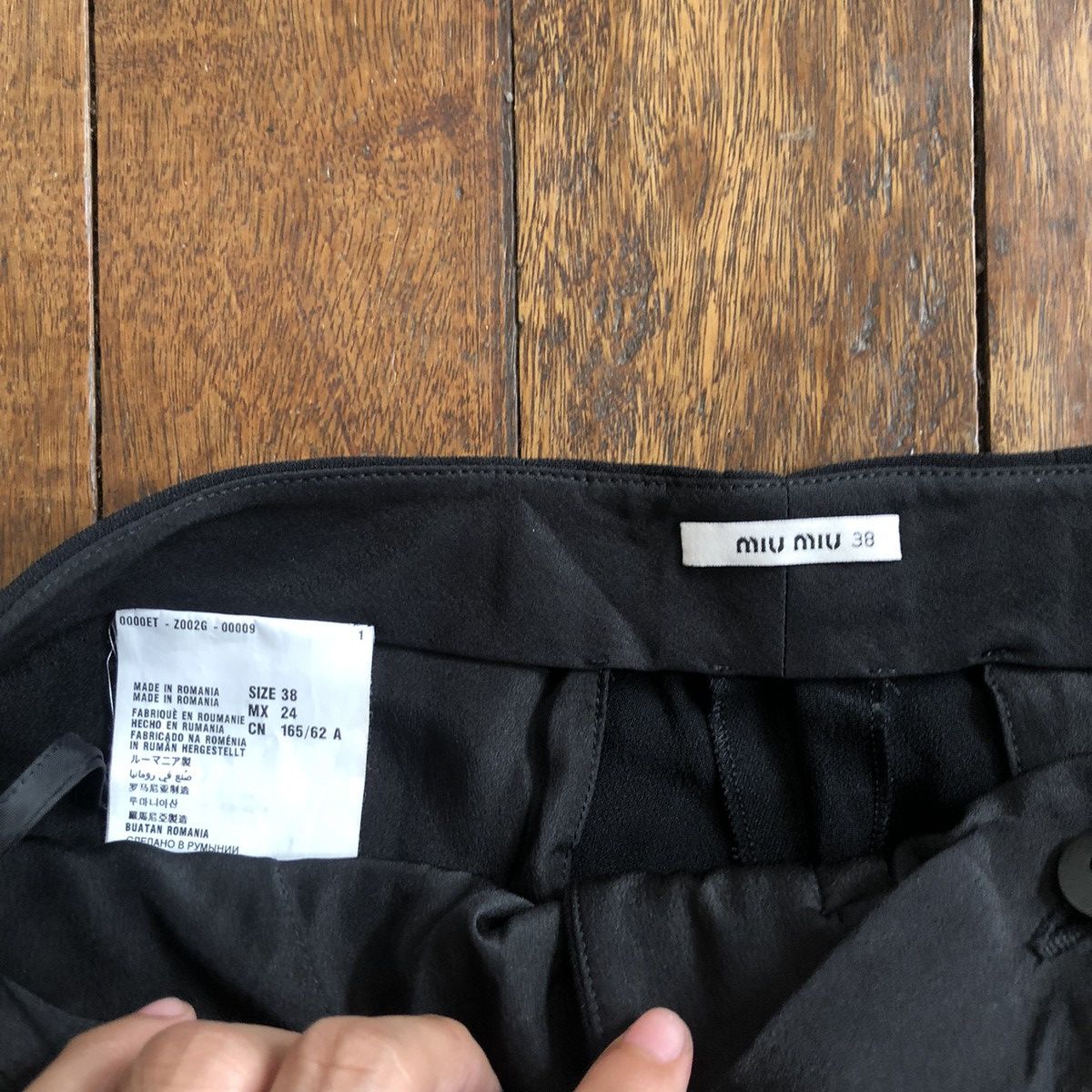 Miu Miu Miu Miu Side Button Detail Trousers Size 30" / US 8 / IT 44 - 7 Thumbnail