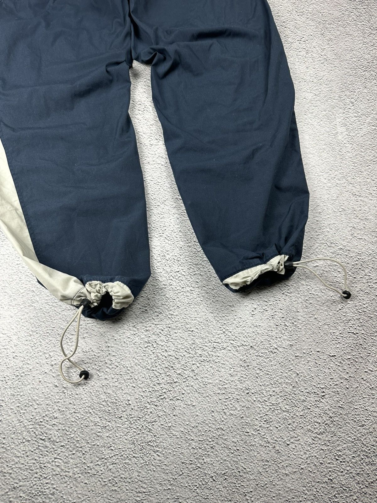Nike Vintage Nike Nylon Track Pants Drill Y2K Style Baggy Size US 32 / EU 48 - 13 Thumbnail