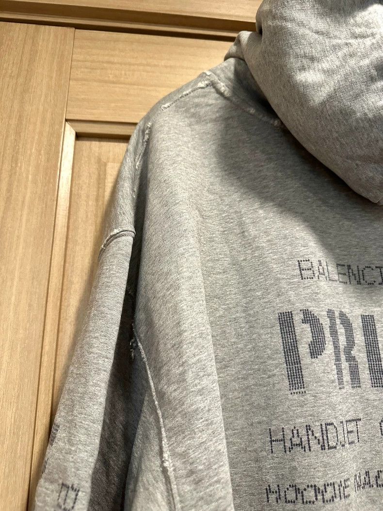 Balenciaga Balenciaga 23SSPrint New Grey Destruction Zip Sweater Jacke Size US S / EU 44-46 / 1 - 4 Thumbnail