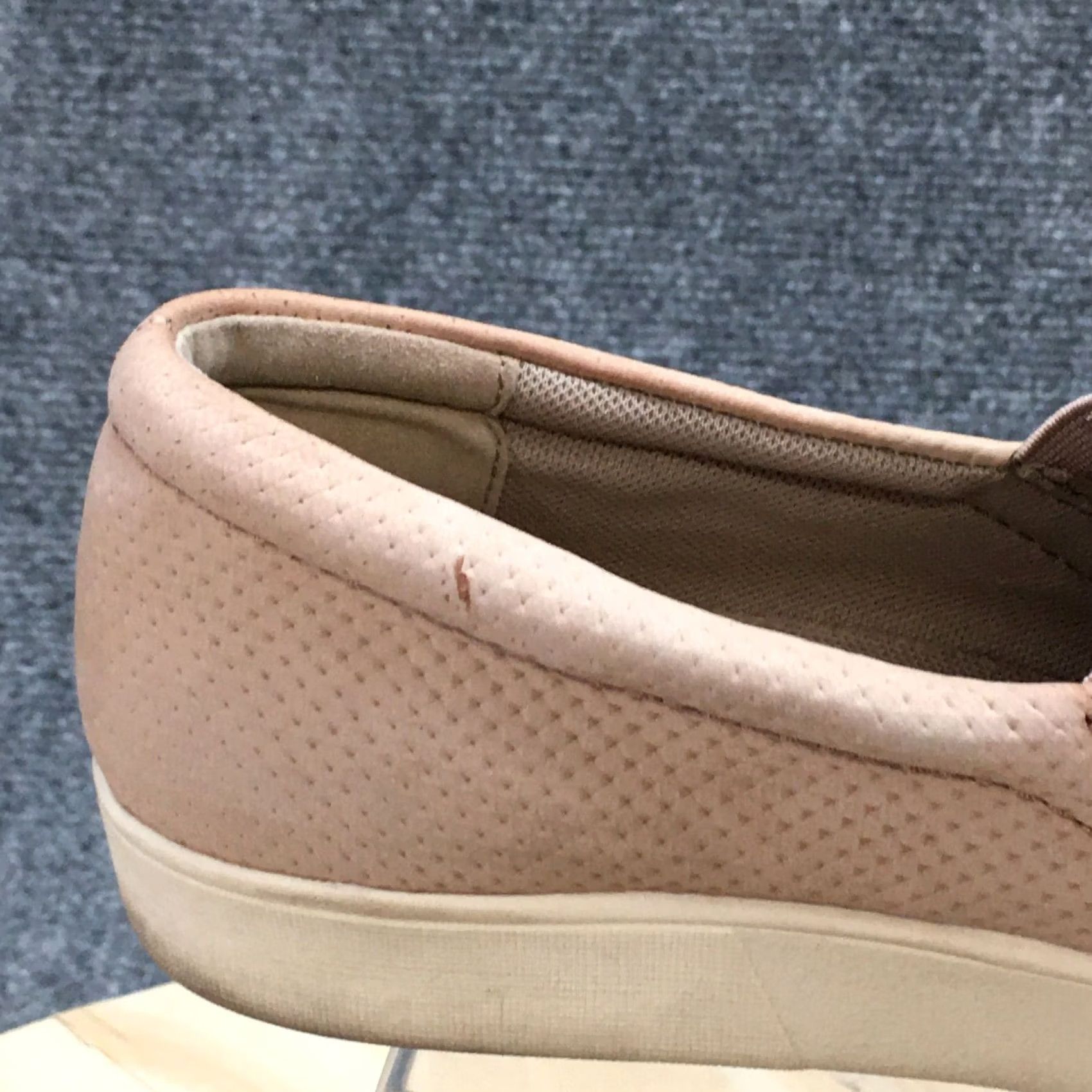 Naturalizer Naturalizer Sneakers Womens 8M Beige Marianne Slip On Perforated Leather Casual Size US 8 / IT 38 - 2 Thumbnail