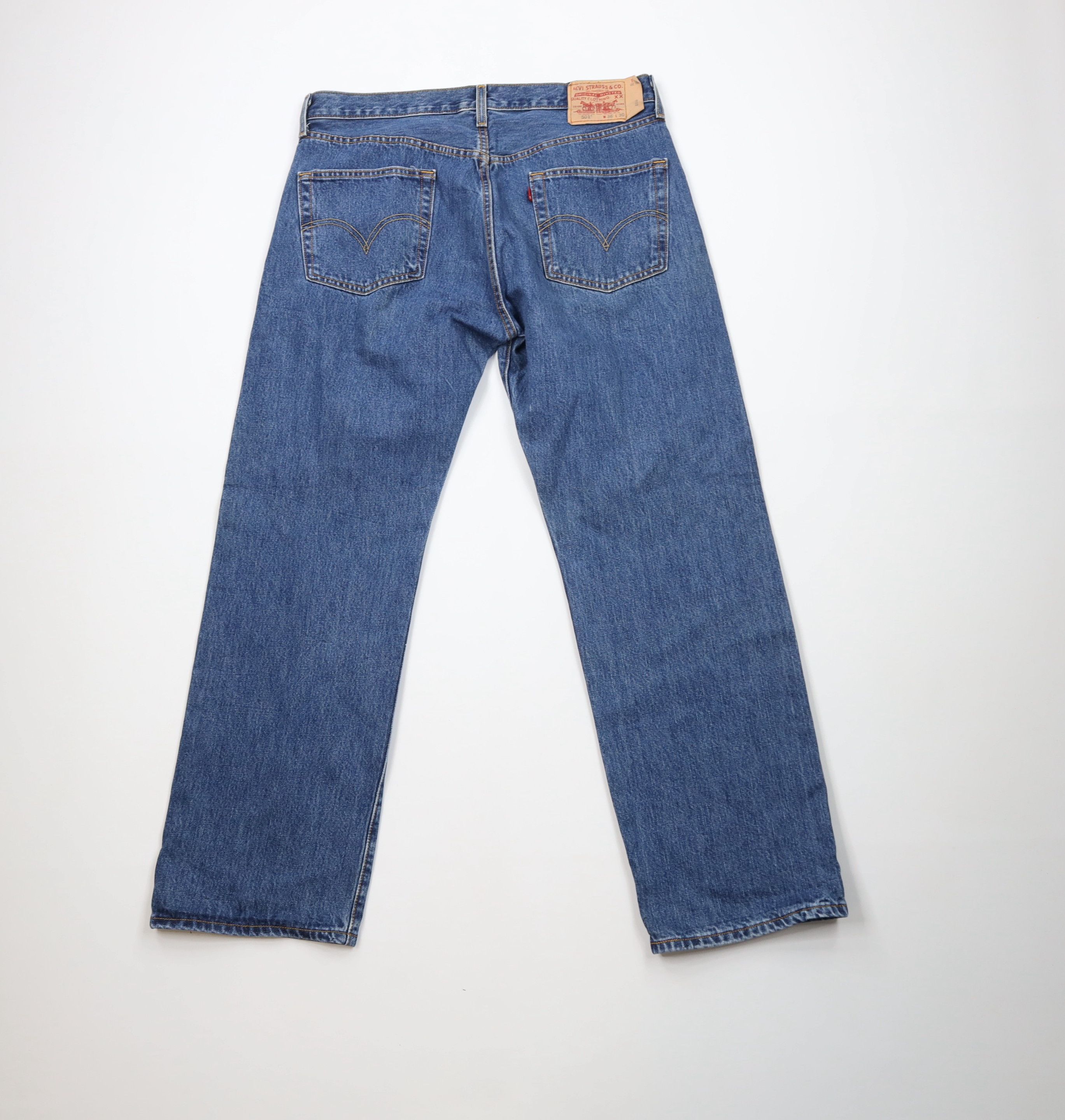 Levi's Vintage Y2K 2006 Levis 501xx Fly Original Fit Denim Jeans Size US 36 / EU 52 - 9 Thumbnail