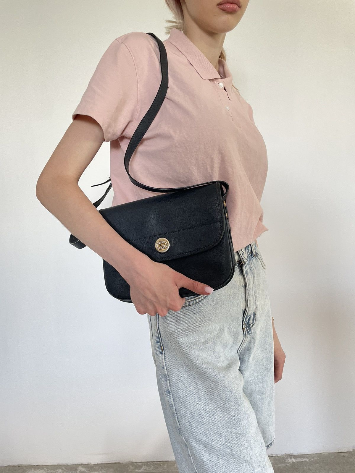 Gucci Vintage Gucci Crossbody bag 001•116•0917 Size ONE SIZE - 1 Thumbnail